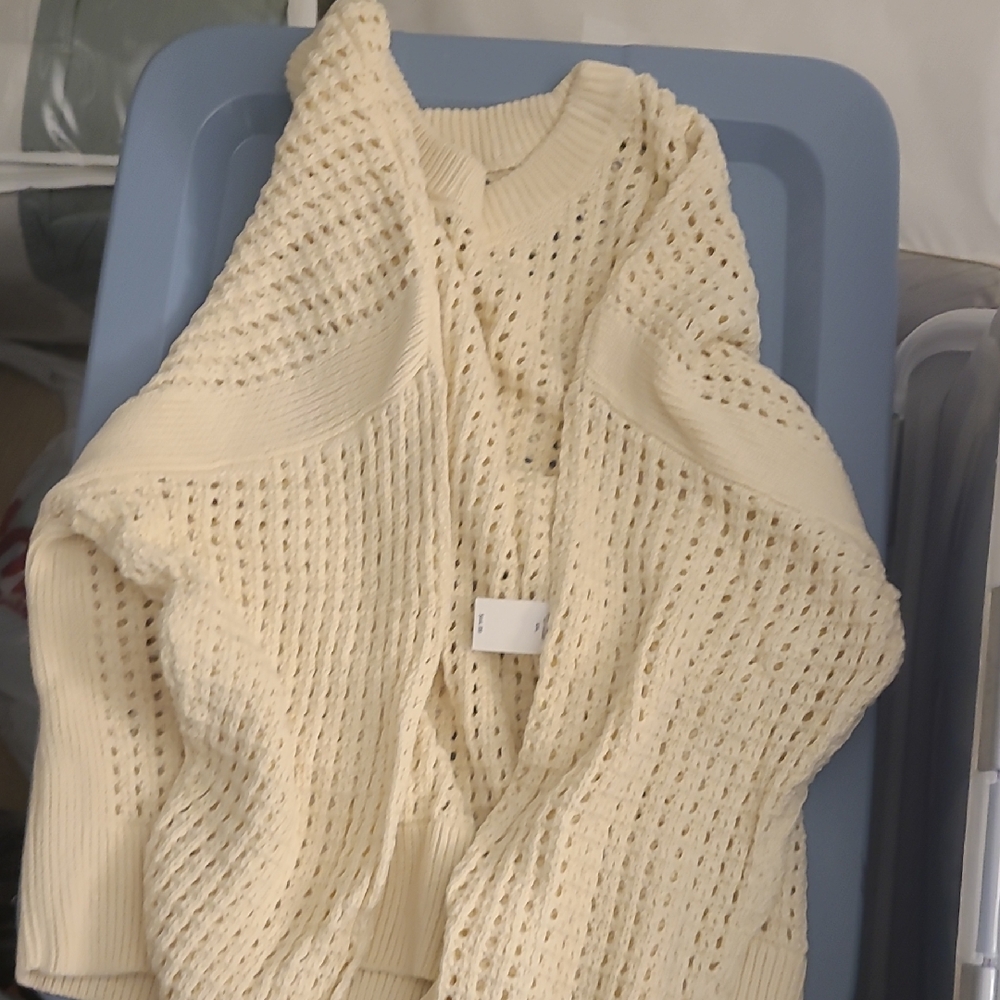 Old Navy Women's Cream Cardigan